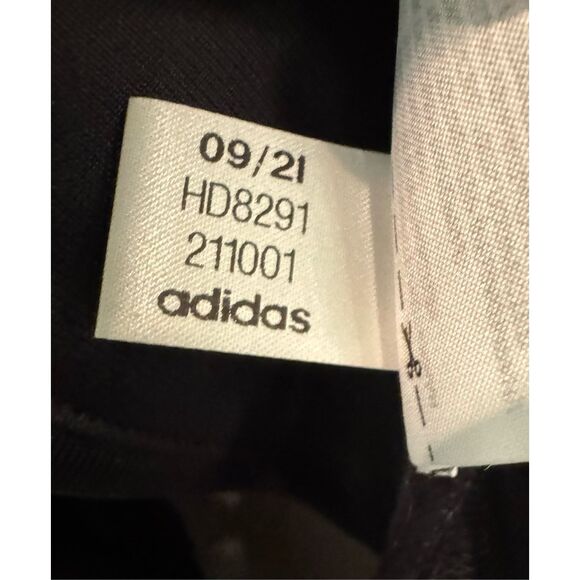 NWOT Adidas Trefoil black and gold Chile20 track jacket sz XL - Picture 7 of 8